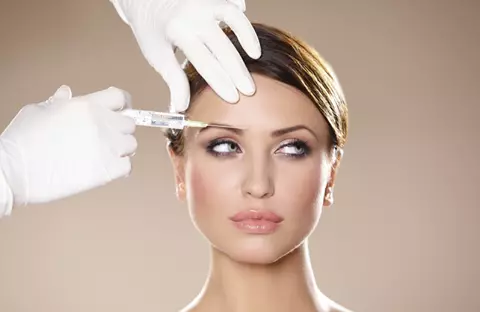 Üz Estetikində Botoks və Onun Nəticələri! Dermatoloq Hekim Mehdi Mahmudi